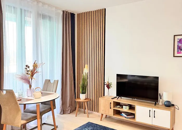 Stylish Modern Studio, Large Balcony, 3 Appartamento
