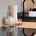 Apartment Stylish Modern Studio, Large Balcony, 3