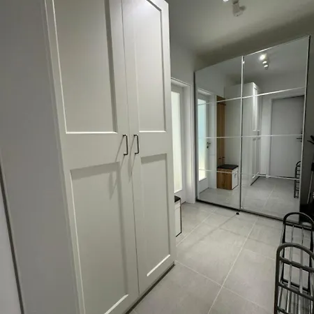 Stylish Modern Studio, Large Balcony, 3