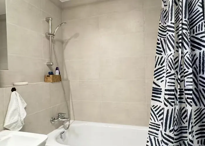 公寓 Stylish Modern Studio, Large Balcony, 3 布拉格