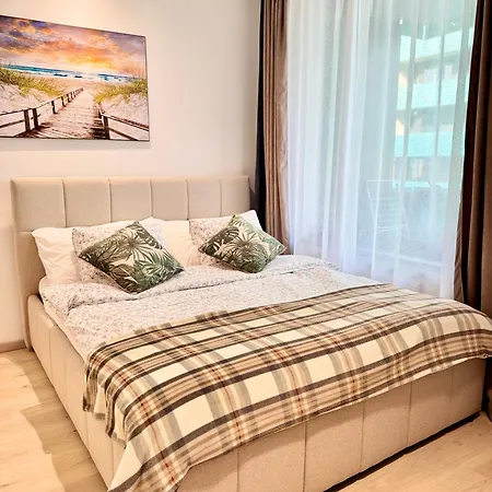 아파트 Stylish Modern Studio, Large Balcony, 3 프라하